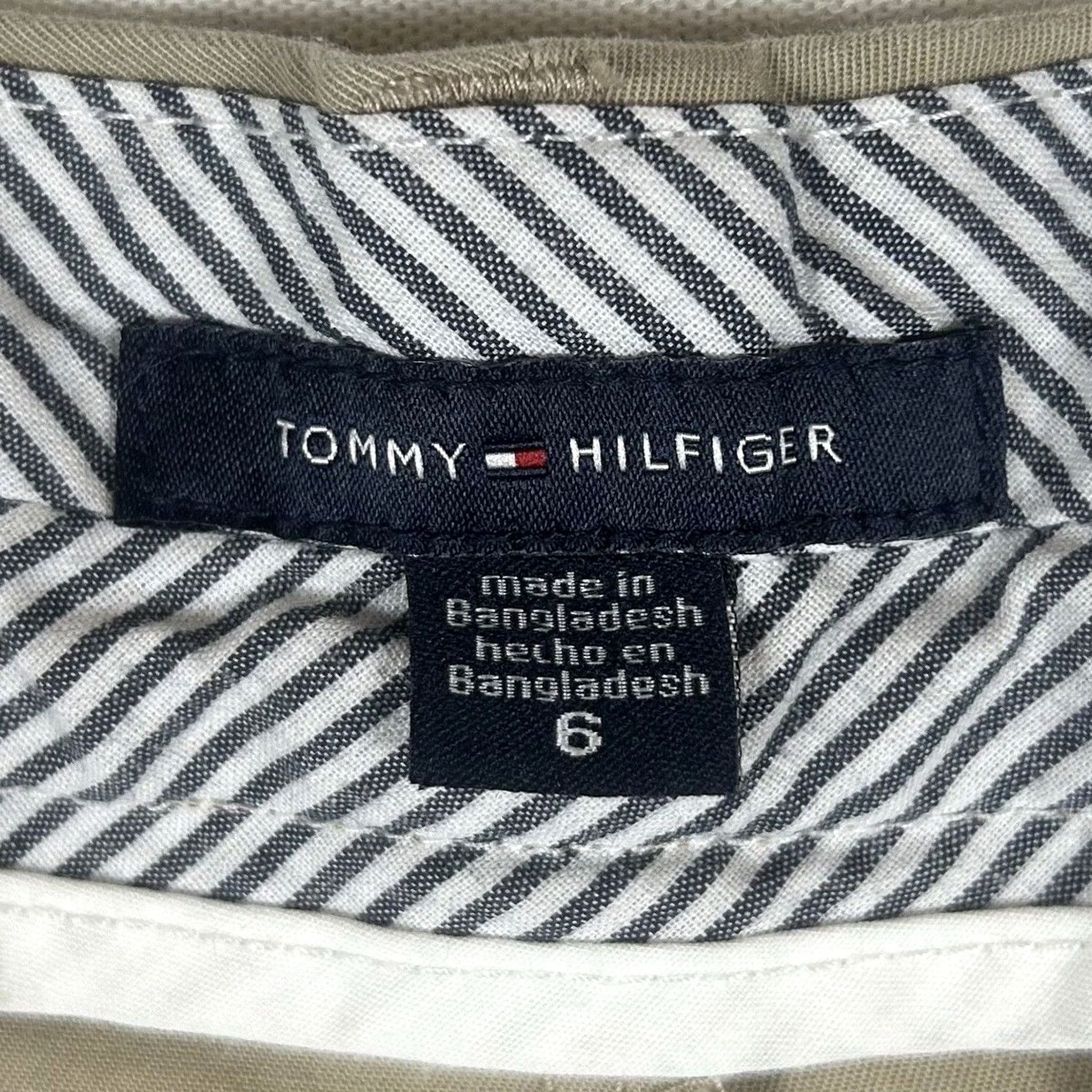 Tommy Hilfiger Tommy Hilfiger Bermuda Shorts Womens Size 6 Beige Stretch Mid-Rise Cotton Size 28" / US 6 / IT 42 - 3 Thumbnail