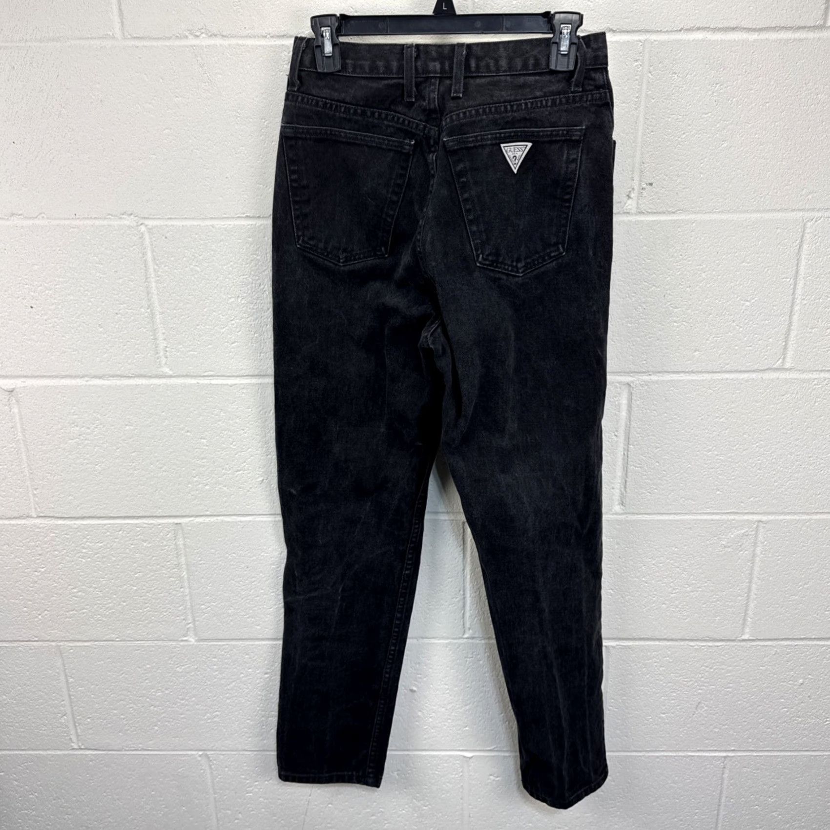 Guess VINTAGE GUESS Jeans Black Denim 28x31 Triangle Made in USA - 5-Pocket Straight Mens 90s USA Logo Retro 80s 90s Size US 28 / EU 44 - 7 Thumbnail