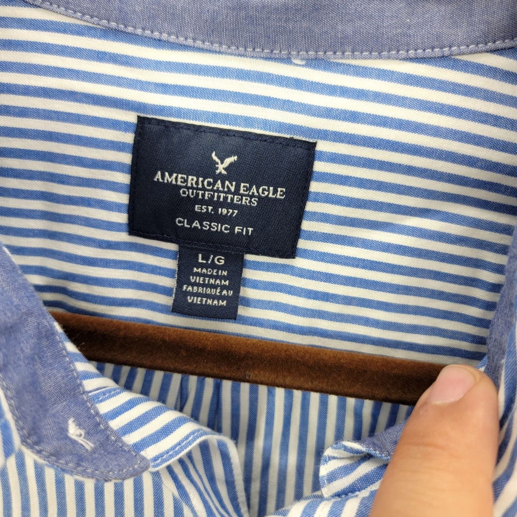 American Eagle Outfitters American Eagle Outfitters Shirt Mens L Blue Classic Fit Striped Button-Up Collar Down Long Sleeve Size US L / EU 52-54 / 3 - 3 Thumbnail