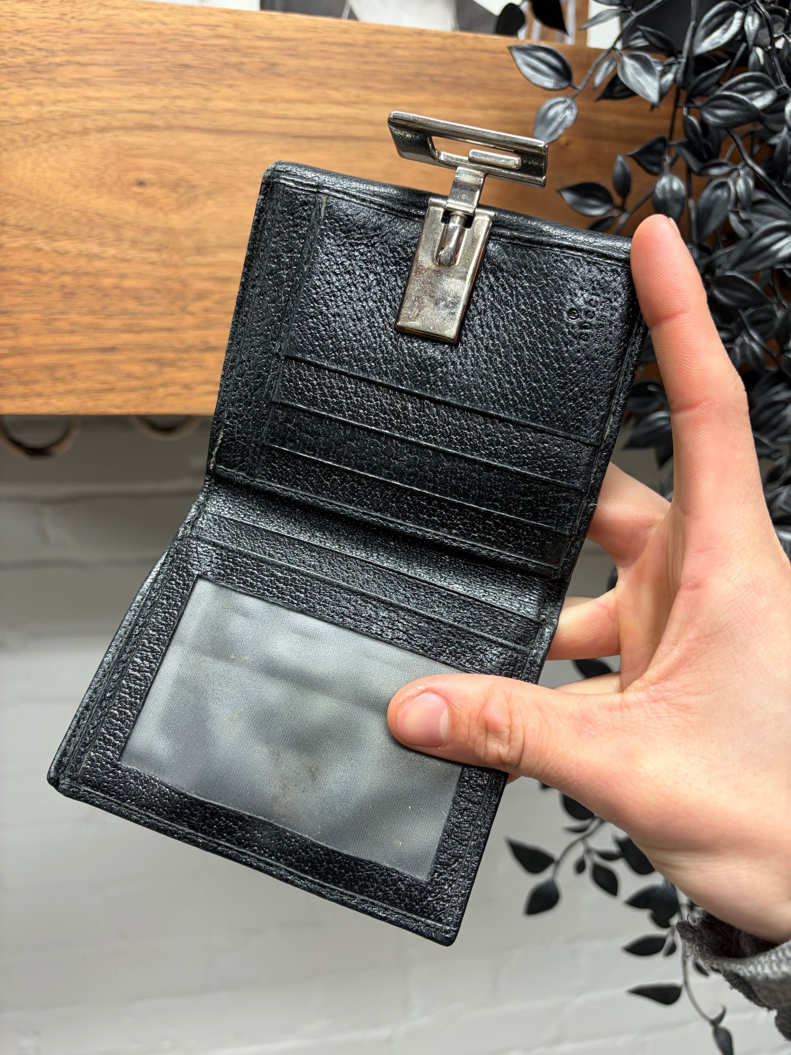 Gucci Gucci by Tom Ford ‘G-Clasp’ Pebbled Black Leather Bifold Wallet Size ONE SIZE - 3 Thumbnail