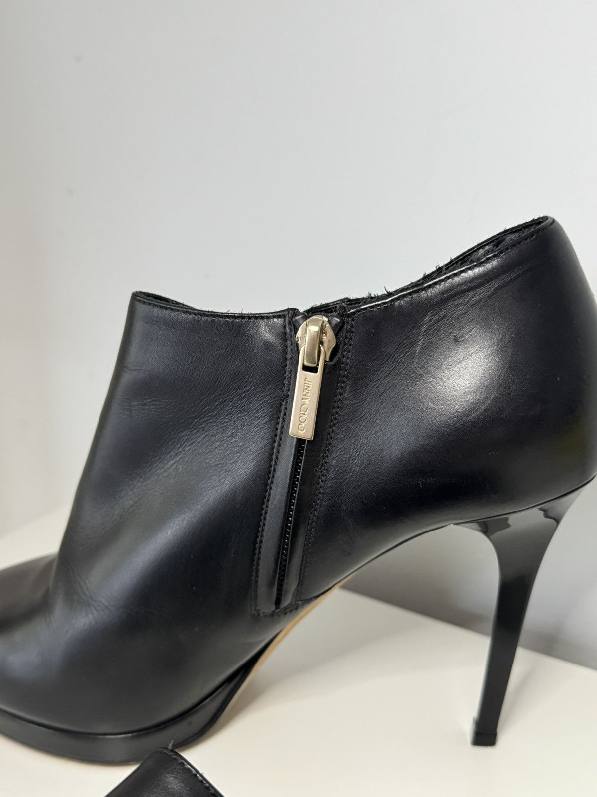 Jimmy Choo Jimmy Choo Lace Up Boots Size US 9 / IT 39 - 2 Thumbnail