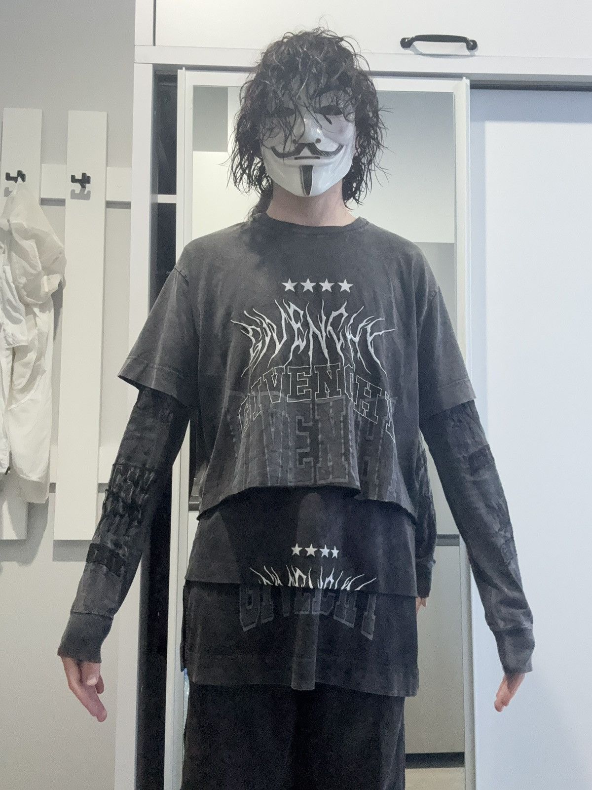 Givenchy × MMW ⚡️RARE⚡️ Givenchy X mmw multi-layered long sleeve balaclava Size US M / EU 48-50 / 2 - 2 Thumbnail