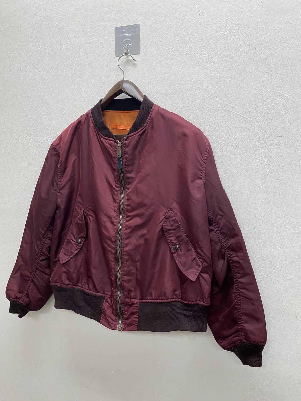 Alpha Industries Rare Vtg Alpha Industries Bomber Jacket Red Calour Size US L / EU 52-54 / 3 - 2 Thumbnail