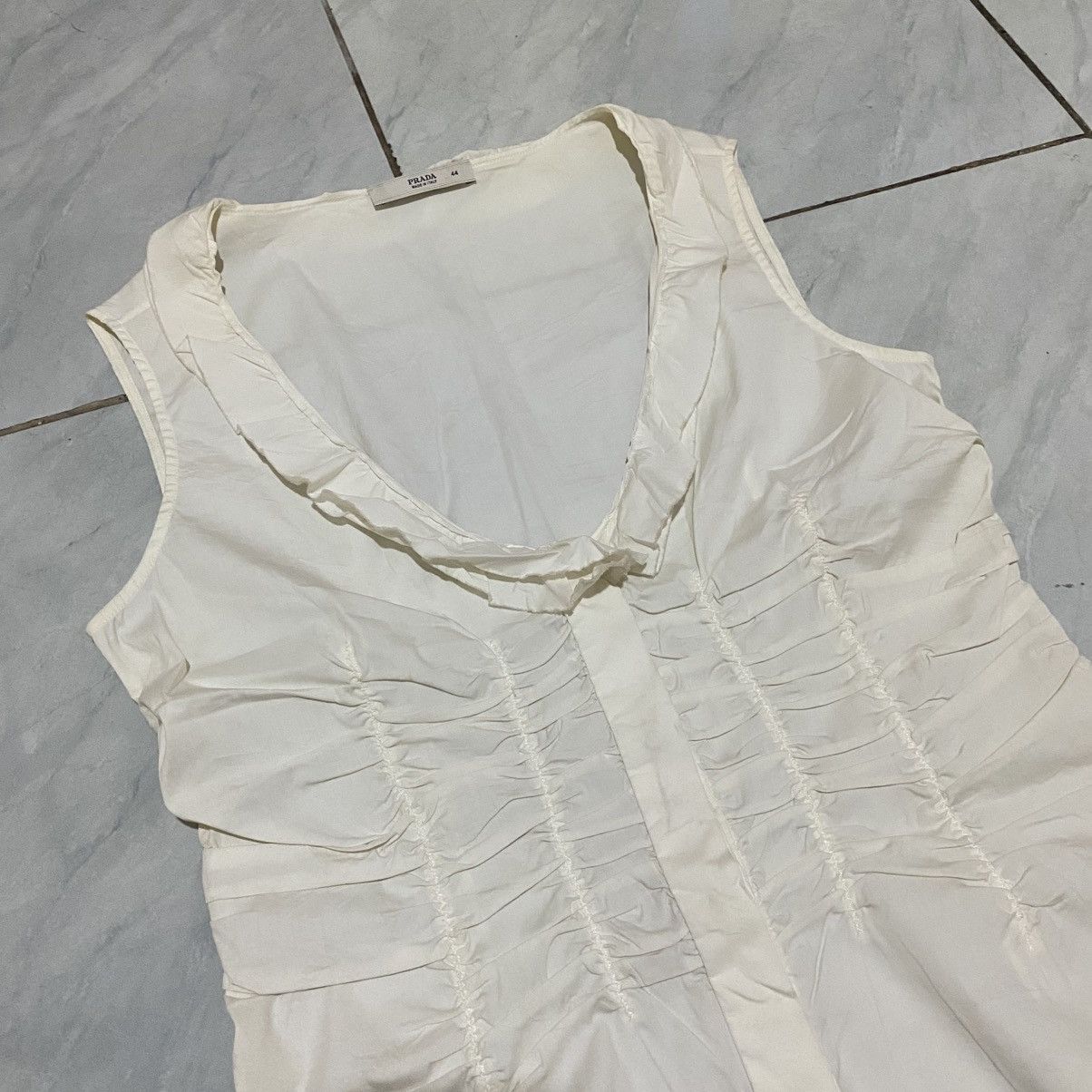 Prada 2000s Prada Ruffled Pleated Tank Top Size M / US 6-8 / IT 42-44 - 7 Thumbnail