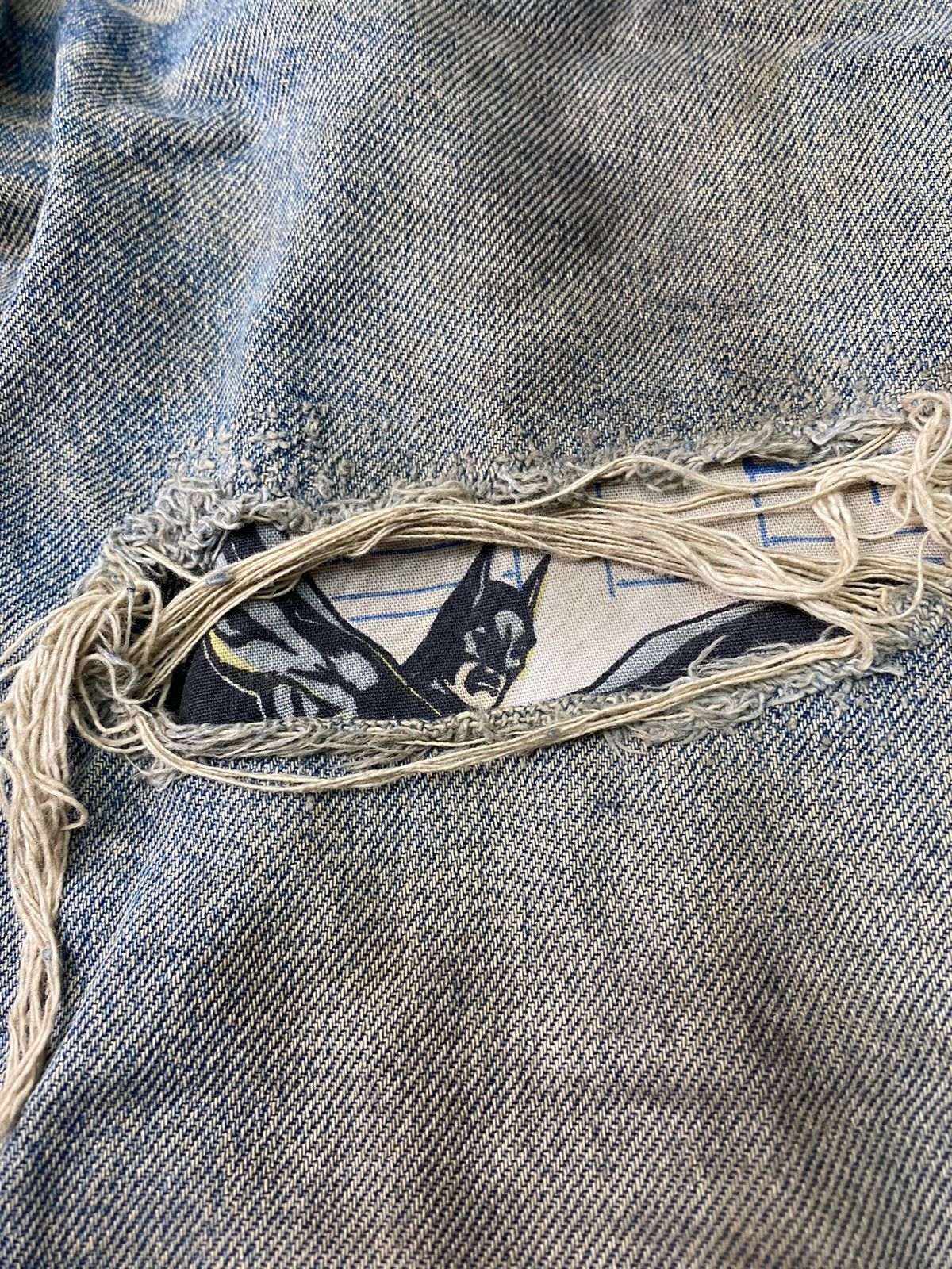 Levi's Vintage Levi’s Distressed Jeans Size US 30 / EU 46 - 6 Thumbnail