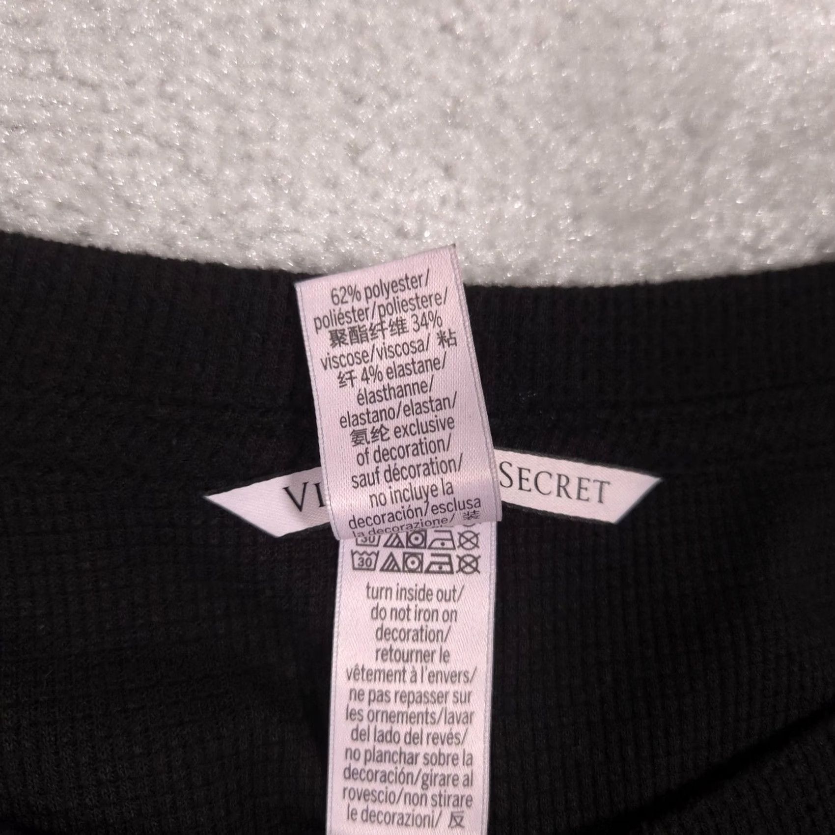 Victoria's Secret Victoria's Secret Shirt Womens L Black Thermal Henley Long Sleeve Knit Top Size L / US 10 / IT 46 - 6 Thumbnail