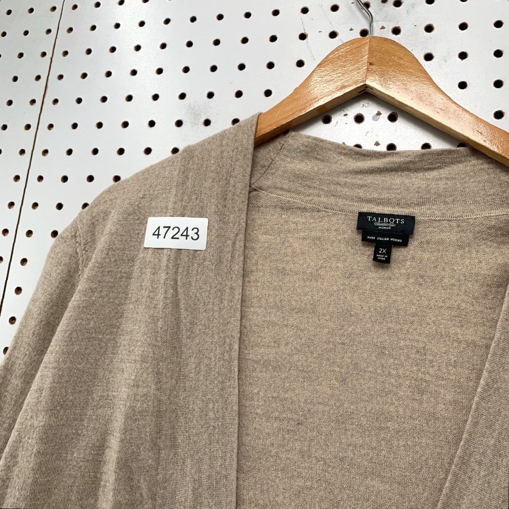 Talbots Talbots Cardigan 100% Merino Wool Womens 2X Open Front Beige Italian 2X Solid Knit Long Sleeve Casual Sweater Size XXL / US 16-18 / IT 52-54 - 7 Thumbnail