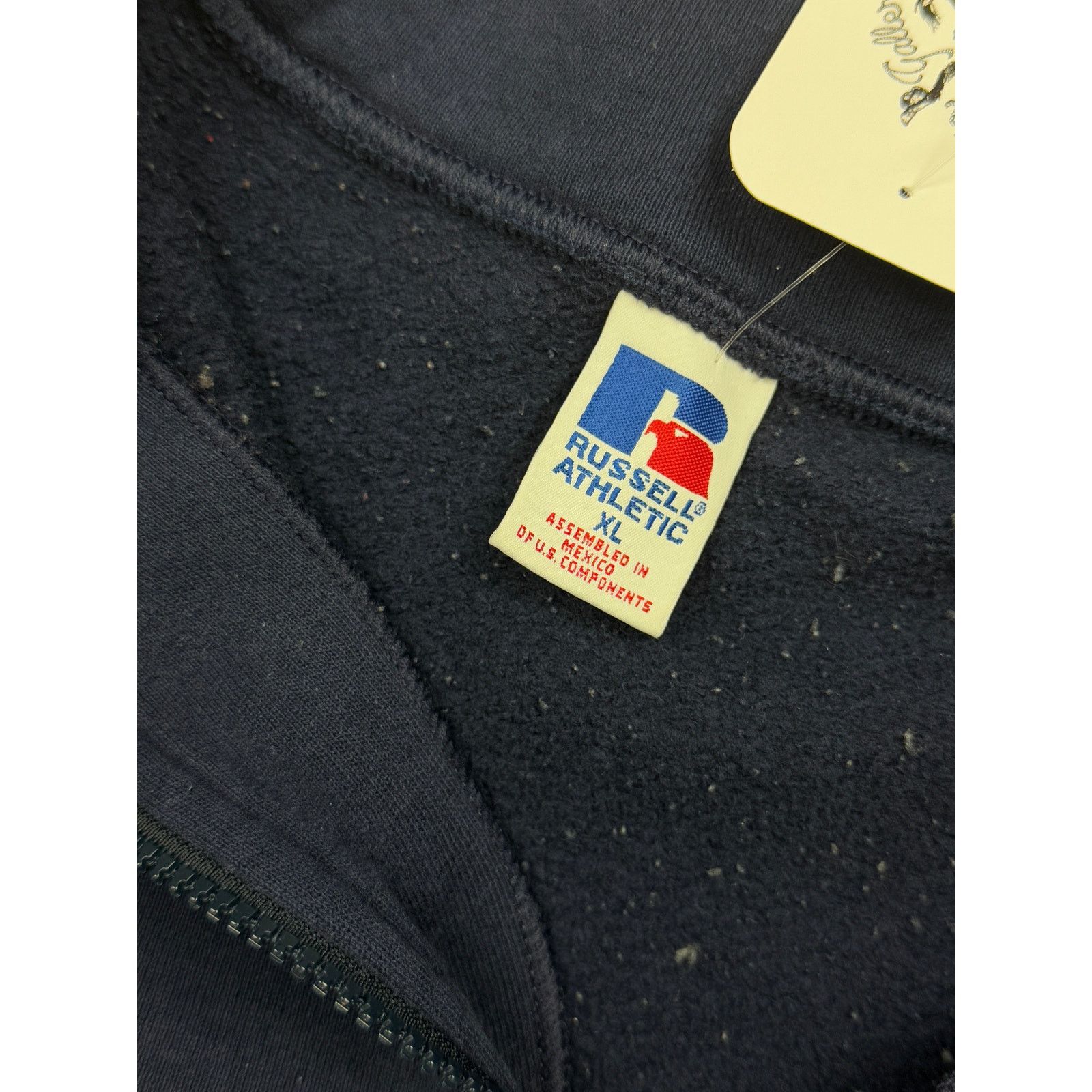 Vintage Vintage Russell Athletic 1/2 Zip Sweatshirt XL Navy Blue Size US XL / EU 56 / 4 - 3 Thumbnail