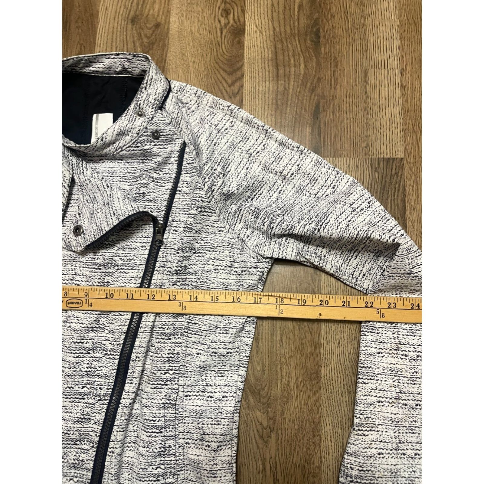 Vintage VINTAGE? No — Mondetta Blazer, Women's Medium, White Black, Asymmetric Full Zip, Jacket, Full Zip, Gray, Regular, Casual, Fall, Spring, Summer, Womens Size M / US 6-8 / IT 42-44 - 6 Thumbnail