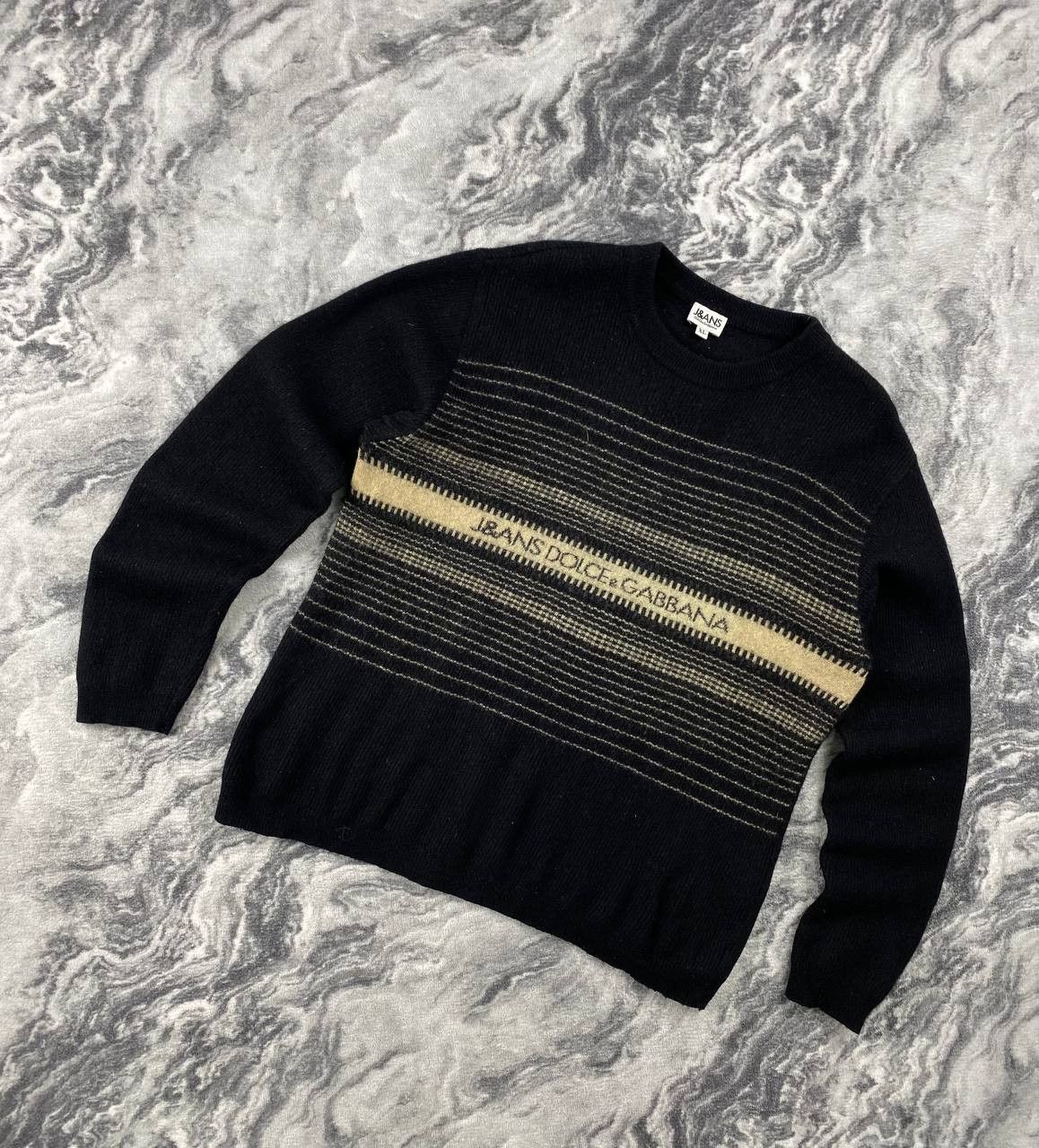 Dolce & Gabbana Vintage J&ANS Dolce & Gabbana Knit Wool Sweater 90s Size US M / EU 48-50 / 2 - 1 Thumbnail