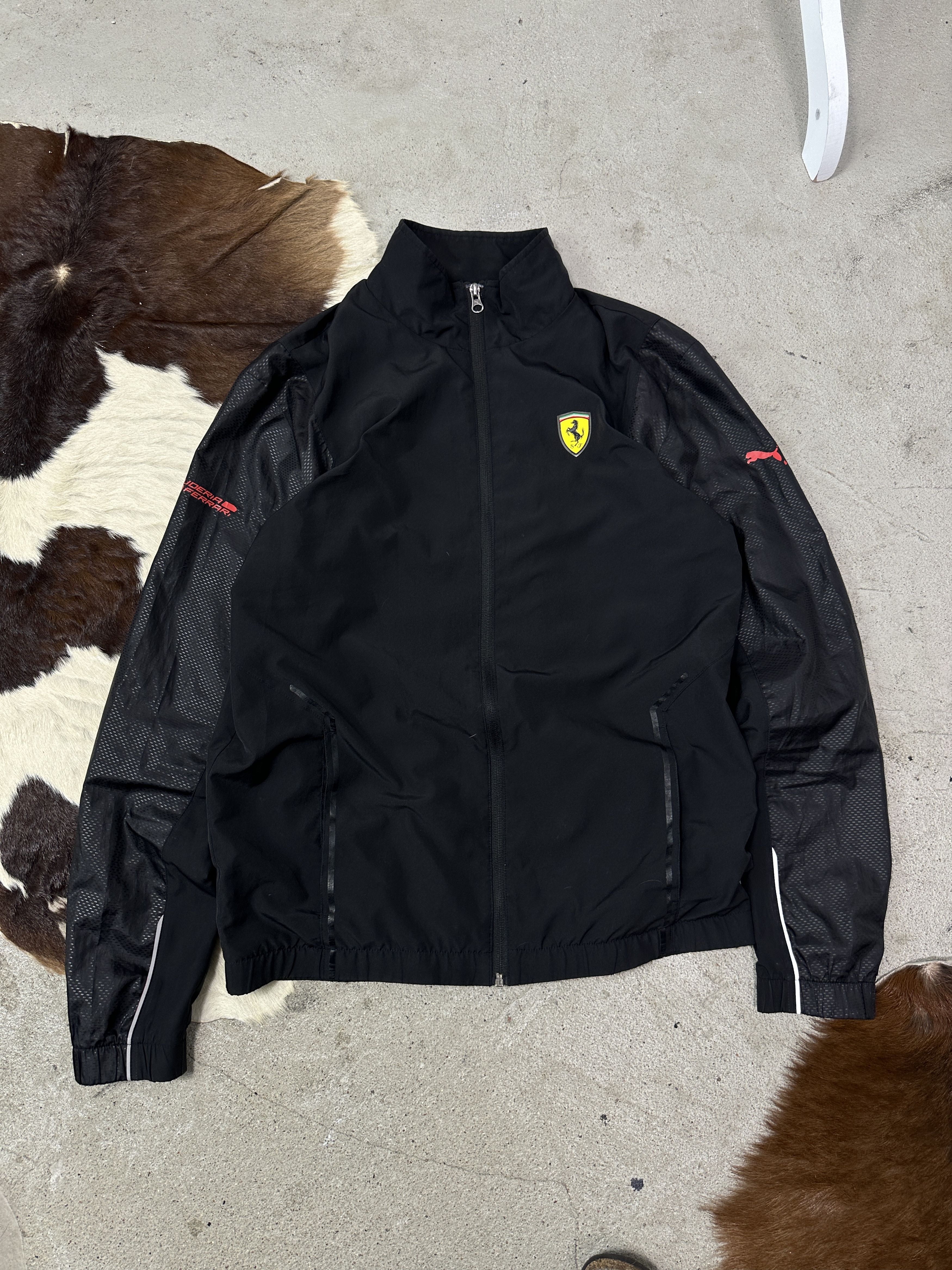 Ferrari × Puma Vintage Streetwear Moto Ferrari Puma Jacket/Sweatshirt 00s Size US M / EU 48-50 / 2 - 2 Thumbnail