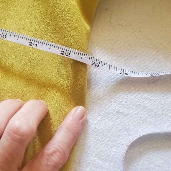 Designer Joan Vass Mustard Yellow Suede Long Sleeve Sz. L Jacket Size L / US 10 / IT 46 - 8 Thumbnail