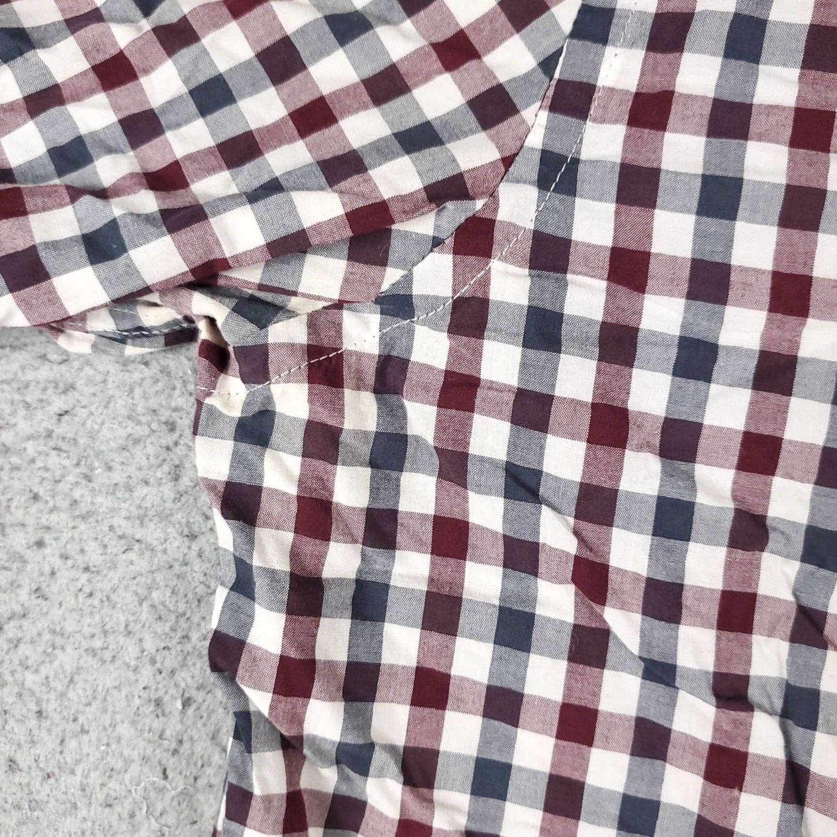 American Eagle Outfitters American Eagle Shirt Casual Button-Up Long Sleeve Mens Small Red Check Size US S / EU 44-46 / 1 - 3 Thumbnail