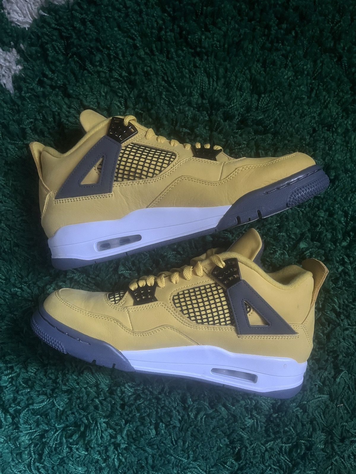 Jordan Brand Jordan 4 Lighting Size US 9 / EU 42 - 4 Thumbnail