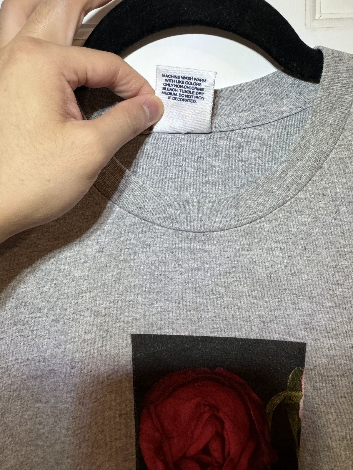 Supreme Supreme Araki Tee (2016) Size US M / EU 48-50 / 2 - 5 Thumbnail