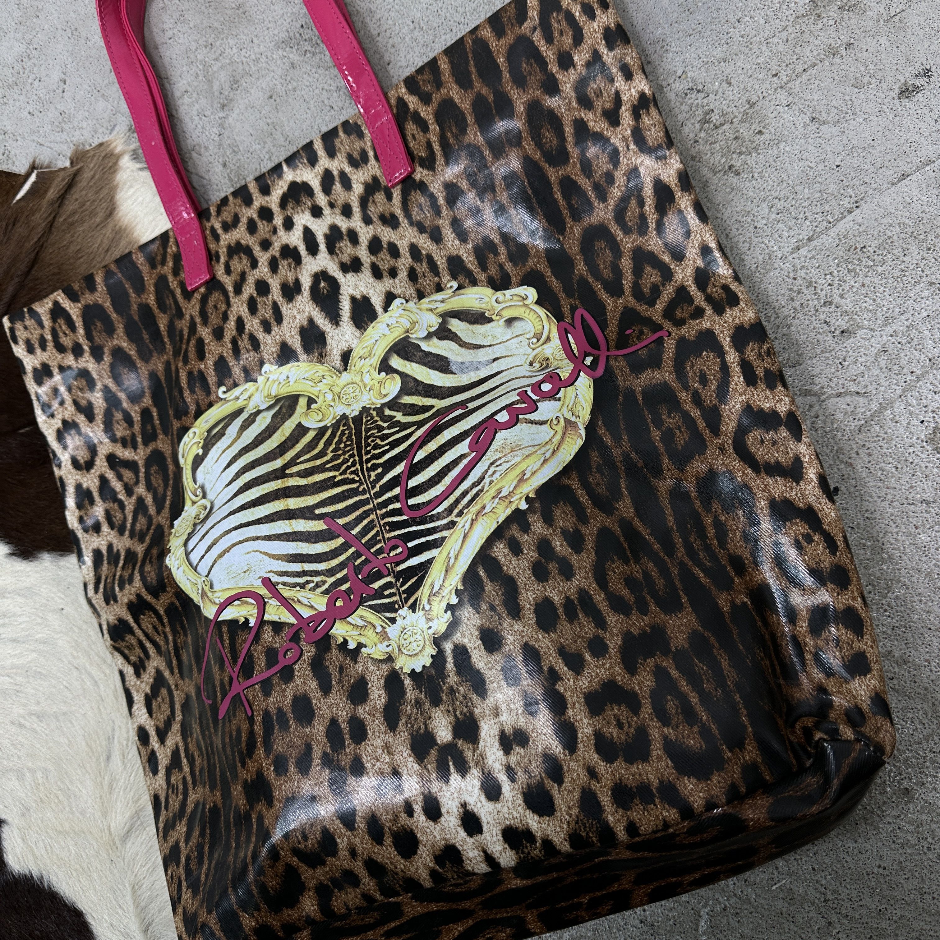 Roberto Cavalli Vintage Cheetah Roberto Cavalli Parfums Leopard Bag Y2K Size ONE SIZE - 3 Thumbnail