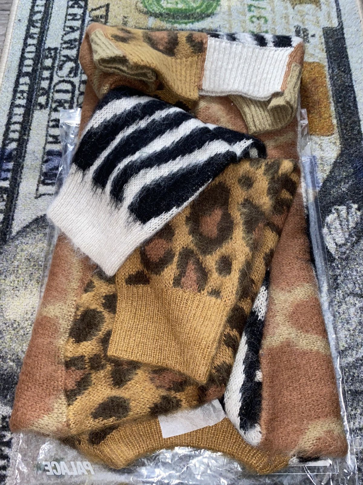 Japanese Brand × Needles × Palace Palace x Needles Hairy Knit Fabric Size US M / EU 48-50 / 2 - 5 Thumbnail