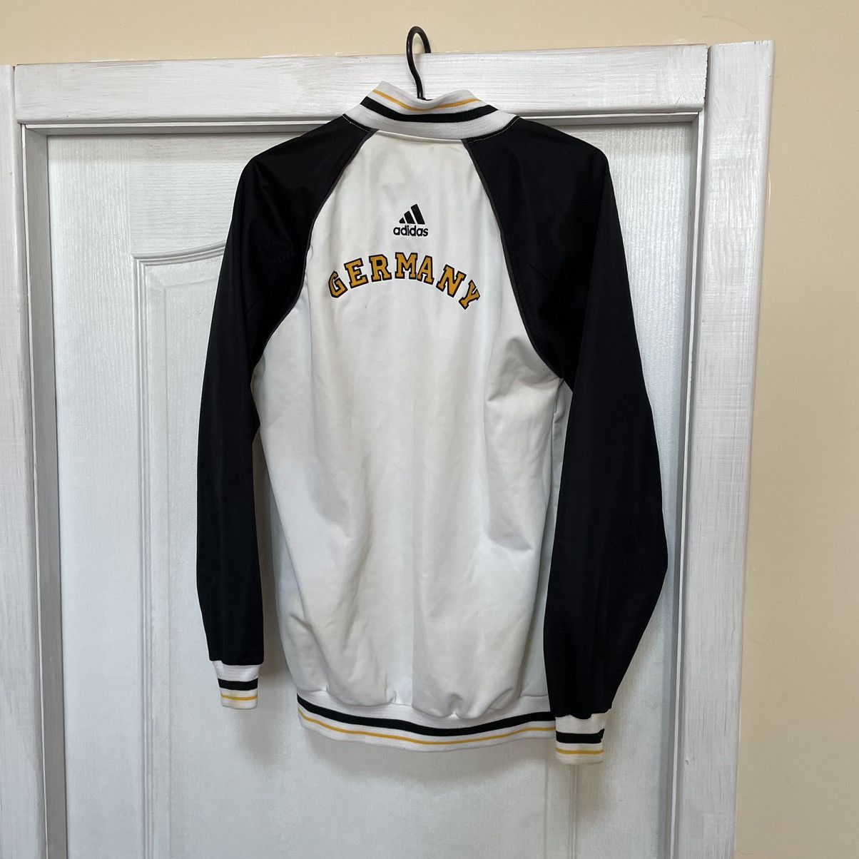 Adidas × Vintage Vintage distressed 90s Adidas Germany Zip Sweatshirt Jacket Size US M / EU 48-50 / 2 - 2 Thumbnail