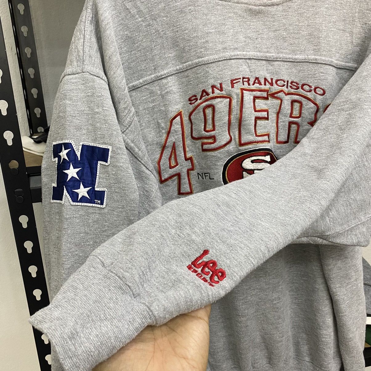Lee × NFL × Vintage Vintage Lee Sport NFL Embroidery sweatshirt vneck size L Size US L / EU 52-54 / 3 - 4 Thumbnail