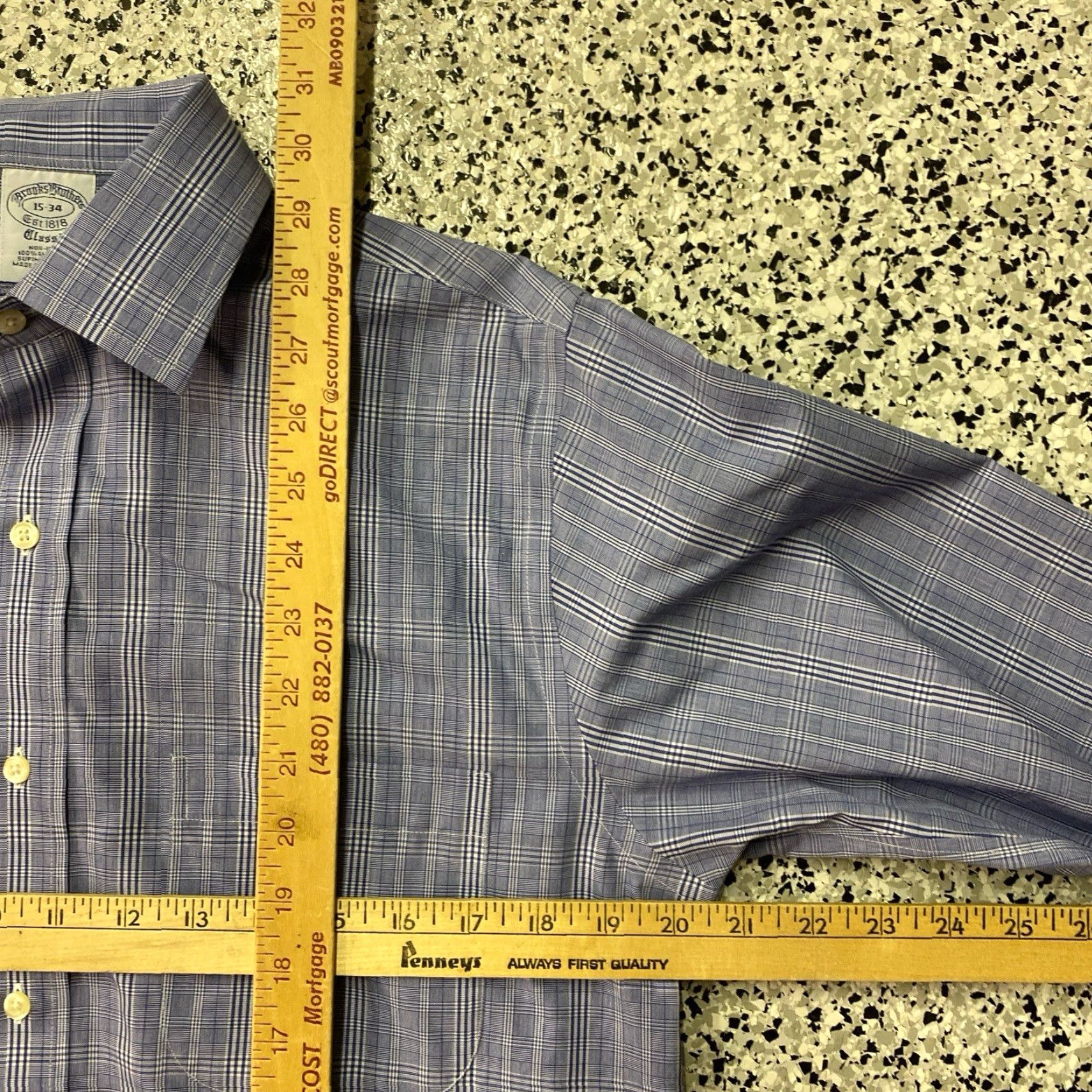 Brooks Brothers Brooks Brothers Dress Shirt Men’s 15 34 Blue Size Medium Regular 100% Cotton Classic Regent Non-Iron Long Sleeve Buttoned Cuff Size 42R - 3 Thumbnail
