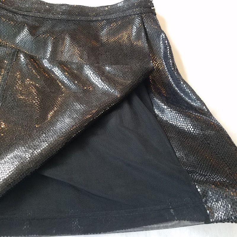 Gianfranco Ferre vintage Y2K mini skirt faux snake skin wrap skirt IT 44 Size 32" / US 10 / IT 46 - 9 Thumbnail