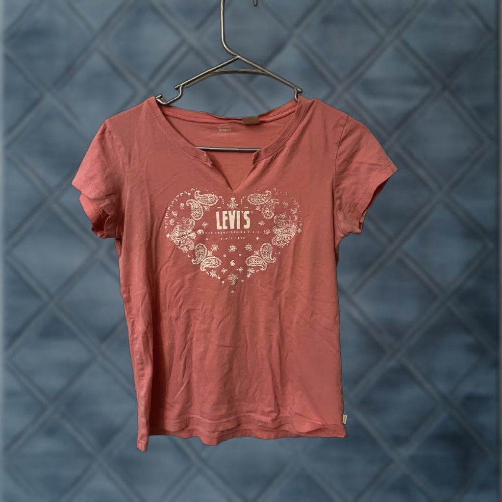 Levi's Levi's Womens Pink V Neck Graphic Short Sleeve Tee T-Shirt Top Small Size S / US 4 / IT 40 - 1 Thumbnail