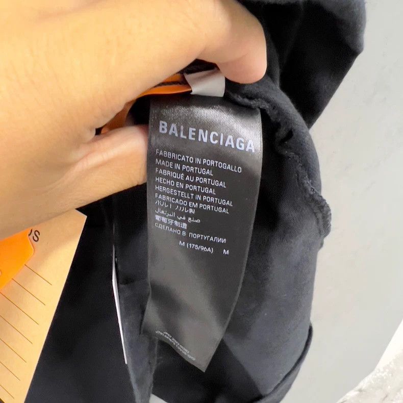 Balenciaga Balenciaga Fuzzy graffiti inkjet short sleeve Size US M / EU 48-50 / 2 - 4 Thumbnail