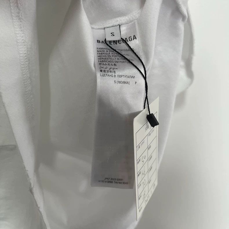 Balenciaga Balenciaga White Letter Splash Ink Short Sleeve Code S Size US S / EU 44-46 / 1 - 6 Thumbnail