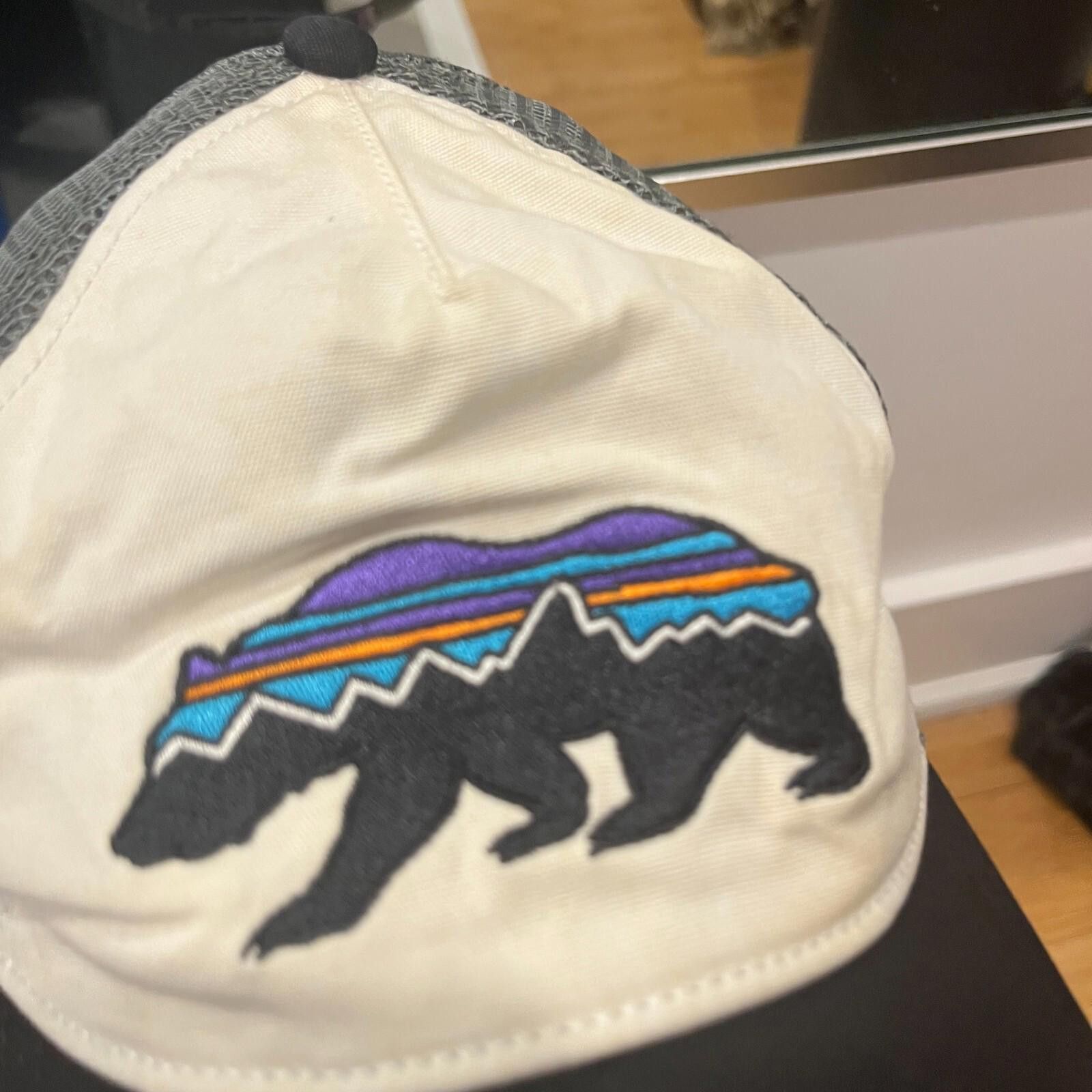 Patagonia Patagonia Bear Snapback Trucker Hat Size ONE SIZE - 2 Thumbnail