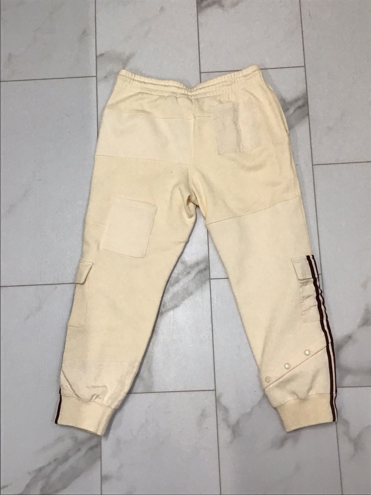 Adidas × Ivy Park Adidas IVY PARK Cargo Sweatpants (Ecru Tint/Maroon) Size US 34 / EU 50 - 4 Thumbnail