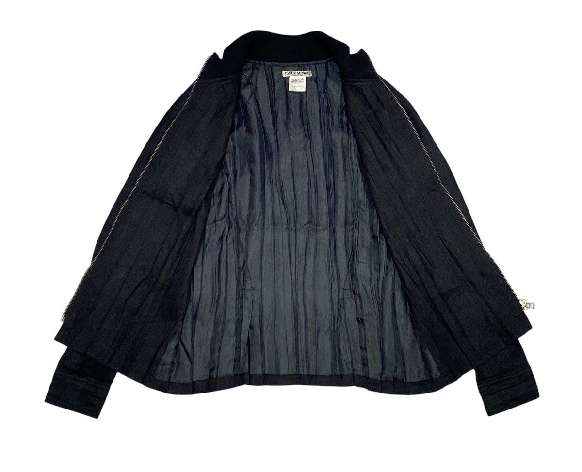 Issey Miyake Issey Miyake White Label Pleats Zipper Jacket Size M / US 6-8 / IT 42-44 - 6 Thumbnail
