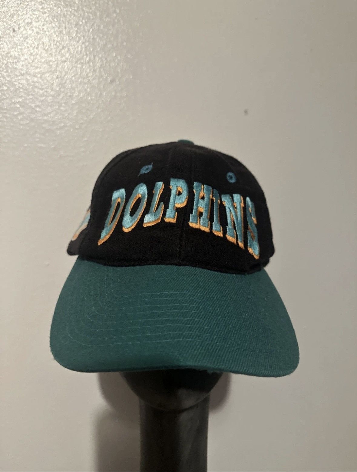 NFL VTG Miami Dolphins SnapBack Hat 1990s RARE Size ONE SIZE - 1 Thumbnail