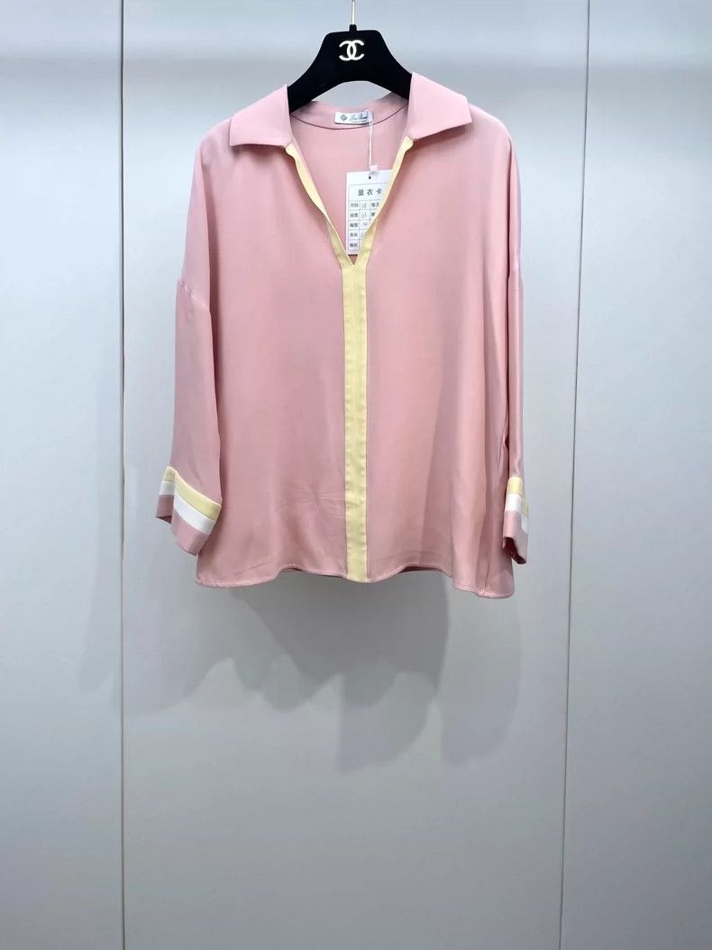 Loro Piana Loro piana Color-blocked V-neck silk long sleeves 2506-Next Size XS / US 0-2 / IT 36-38 - 1 Thumbnail