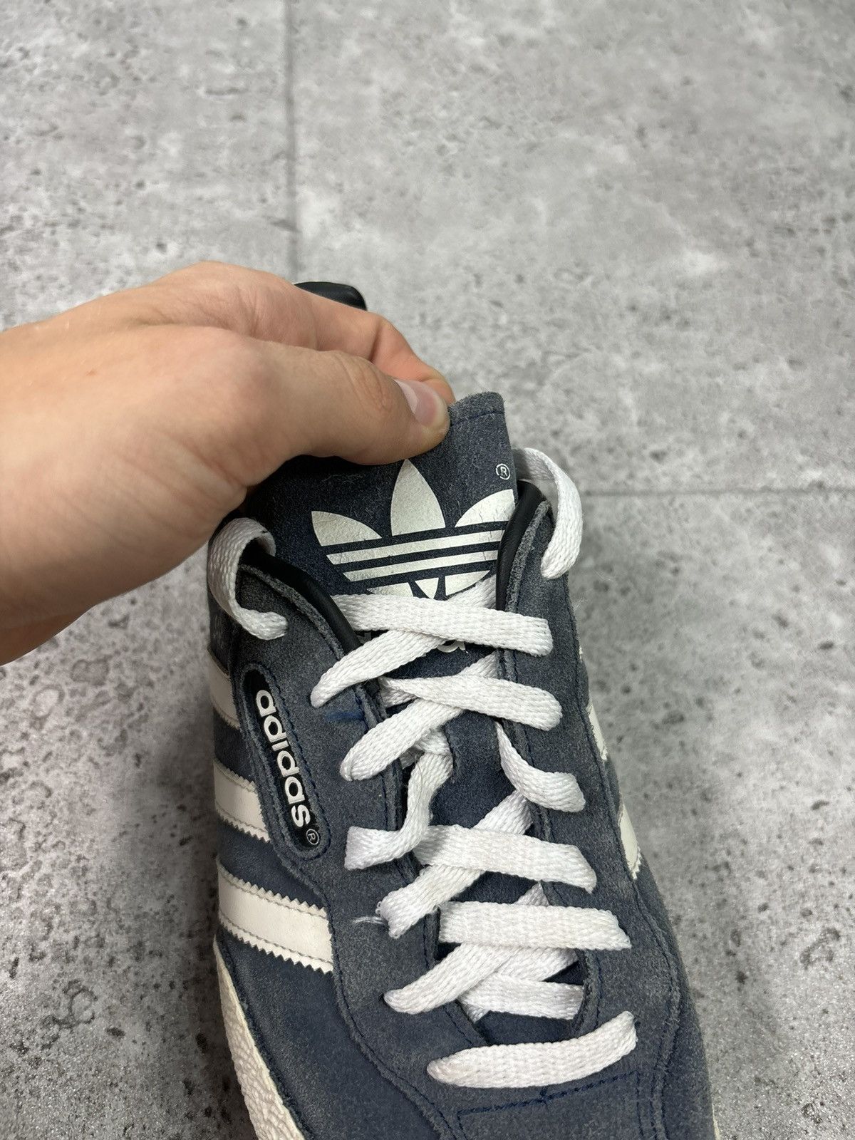Adidas × Vintage 2000s Vintage Adidas Trainers Samba Suede Aestethic Size US 7 / IT 37 - 6 Thumbnail