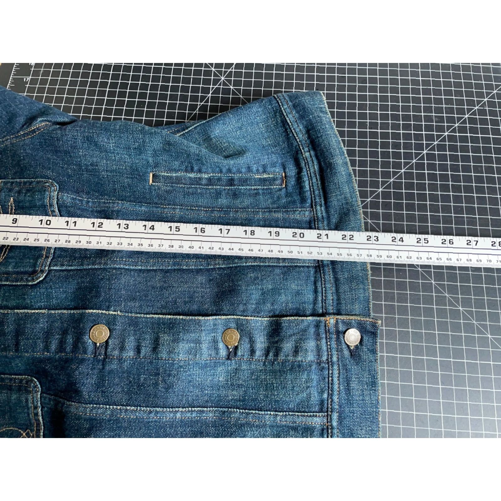 Ralph Lauren VINTAGE Lauren Ralph Lauren Jean Jacket Women's Large Blue Denim Trucker 90s Grunge Retro Mens? Womens Size 36" / US 14 / IT 50 - 6 Thumbnail