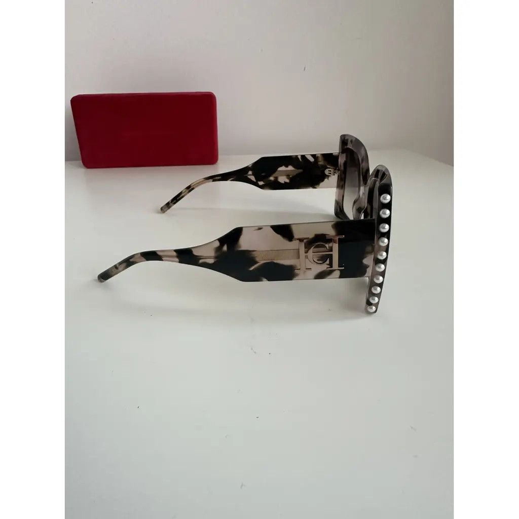 Carolina Herrera New sunglasses Carolina Herrera multicolor pearls Size ONE SIZE - 9 Thumbnail