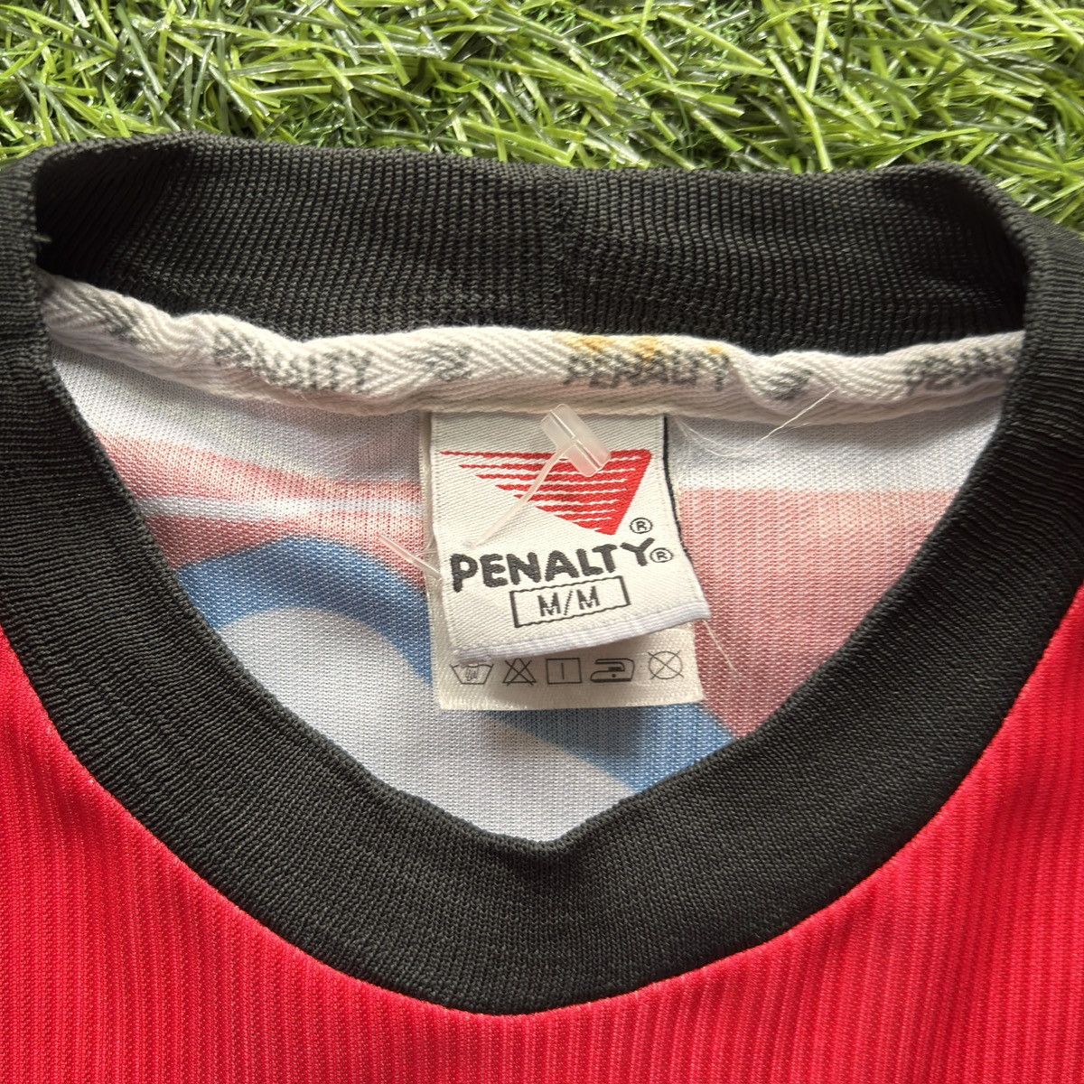 Penalty Sao Paulo Goalie 2000 Rogerio Ceni #1 Rare Soccer Jersey Size US M / EU 48-50 / 2 - 8 Thumbnail