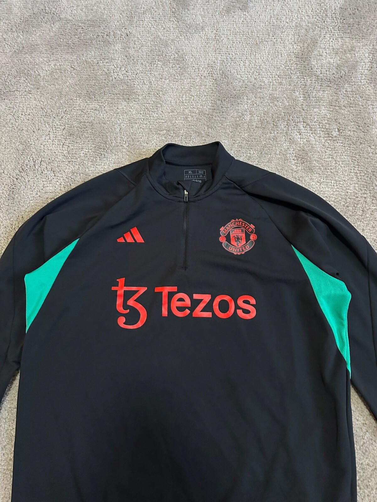 Adidas MANCHESTER UNITED 2023/2024 TRAINING TOP 1/4 ZIP ADIDAS XL Size US M / EU 48-50 / 2 - 6 Thumbnail