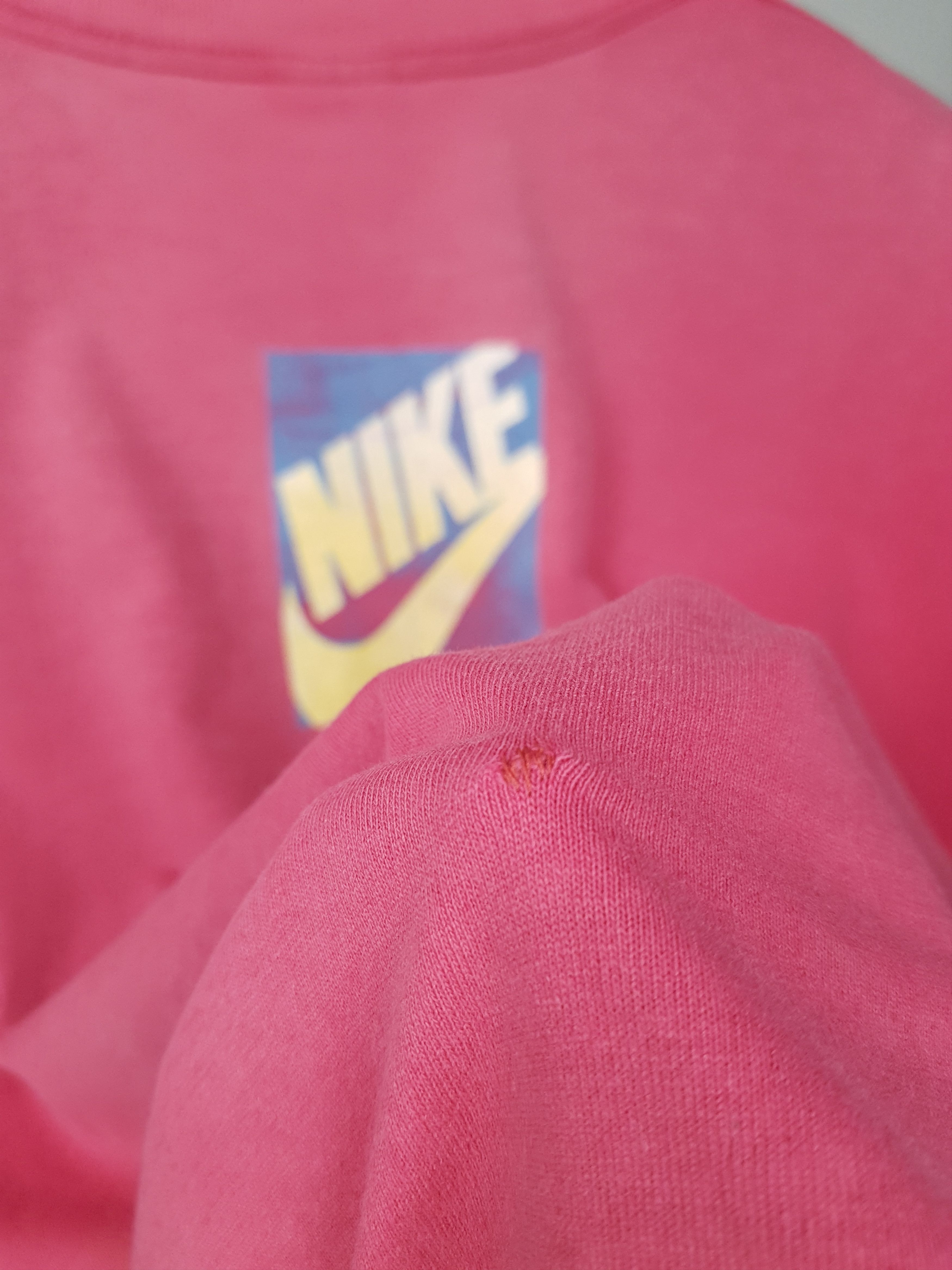 Jordan Brand 80s Nike Air Jordan AOP Looney Tunes Pink Crewneck T Shirt Size US M / EU 48-50 / 2 - 8 Thumbnail
