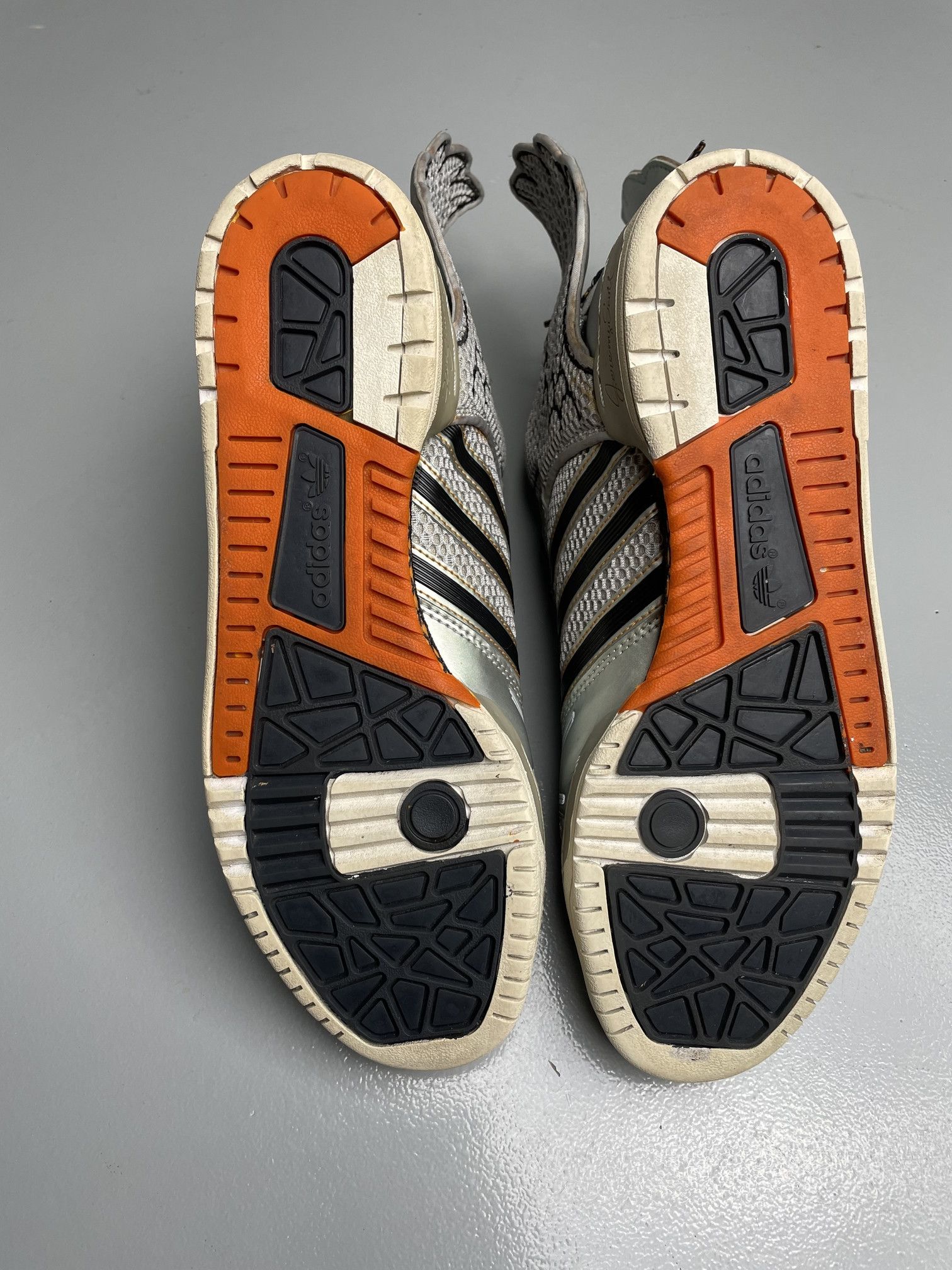 Adidas × Jeremy Scott adidas X Jeremy Scott 2012 JS Wings 2.0 Mesh Metallic Silver Size US 11 / EU 44 - 19 Thumbnail