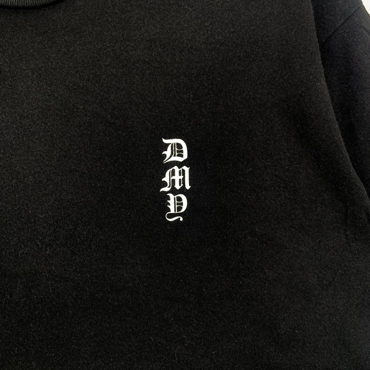 Vintage DAMMY TOKYO HARAJUKU Old English Text Tee Shirt Size US XL / EU 56 / 4 - 3 Thumbnail