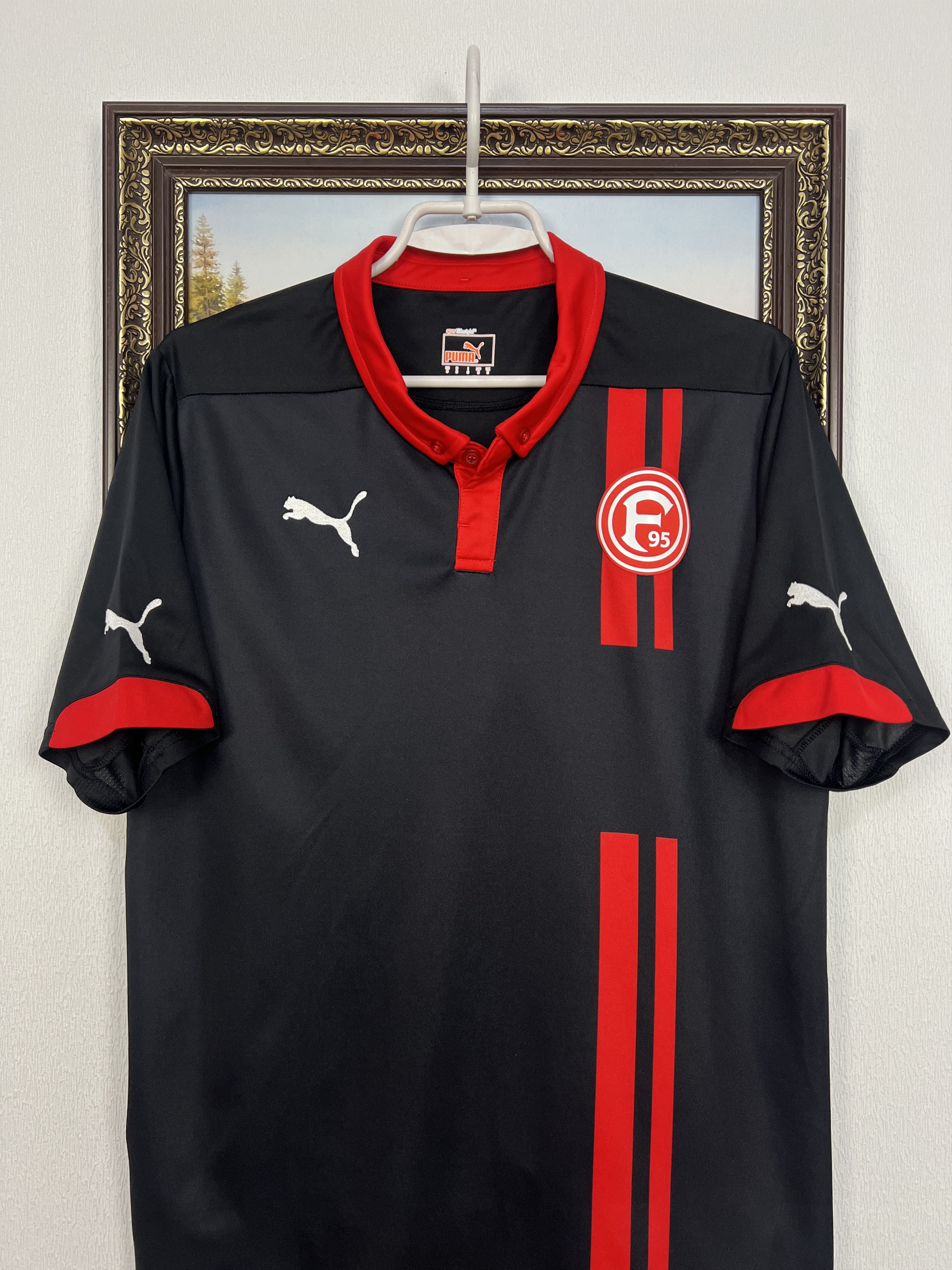 Puma Fortuna Düsseldorf Away football shirt 2014 Soccer Puma Size US S / EU 44-46 / 1 - 2 Thumbnail