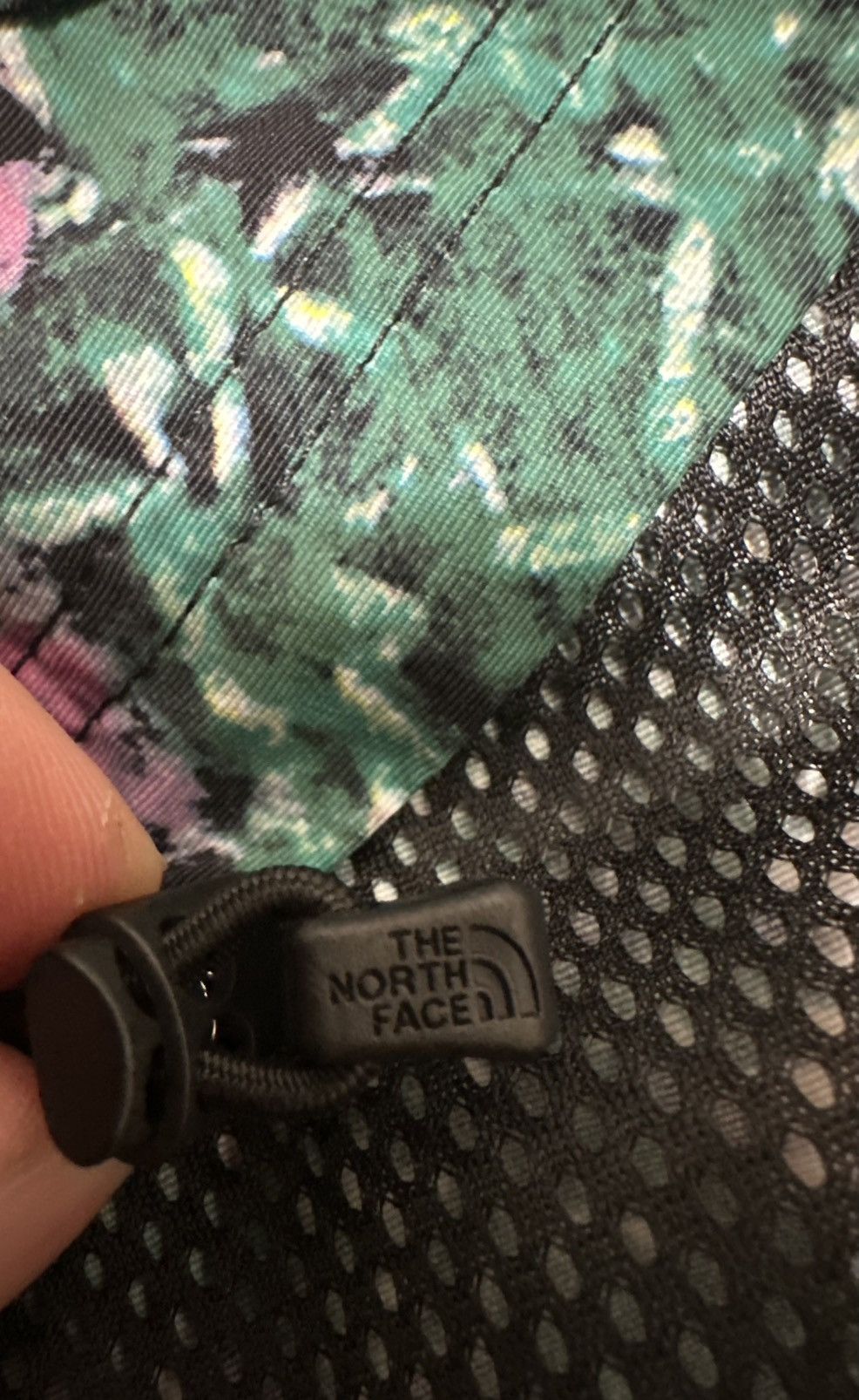 Supreme × The North Face SUPREMExTNF S/S 22 FLORAL SIZE MEDIUM Size US M / EU 48-50 / 2 - 16 Thumbnail