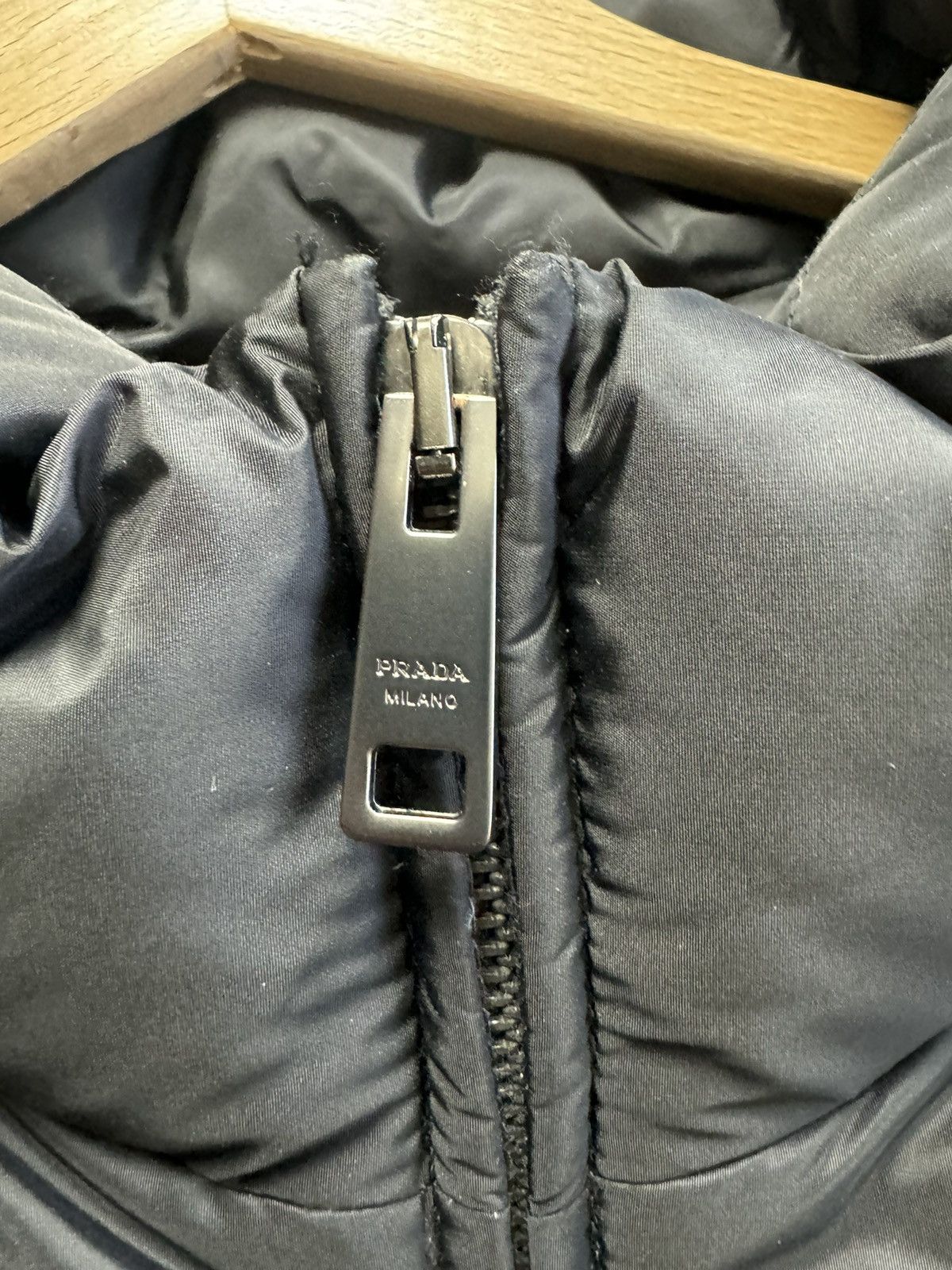 Prada Prada nylon puffer jacket Size US L / EU 52-54 / 3 - 3 Thumbnail