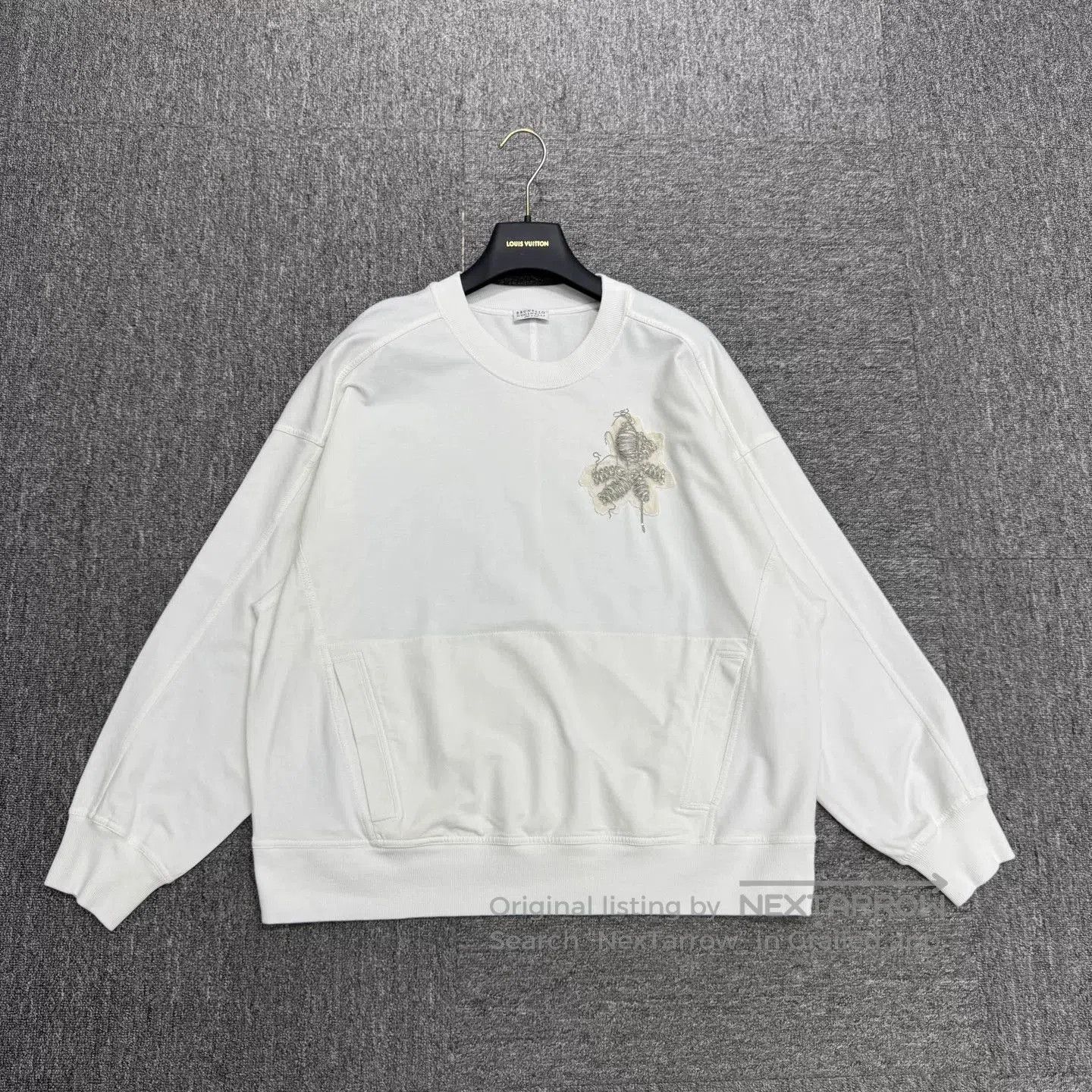 Brunello Cucinelli Brunello Cucinelli Beaded Floral Sweatshirt. Size M / US 6-8 / IT 42-44 - 2 Thumbnail