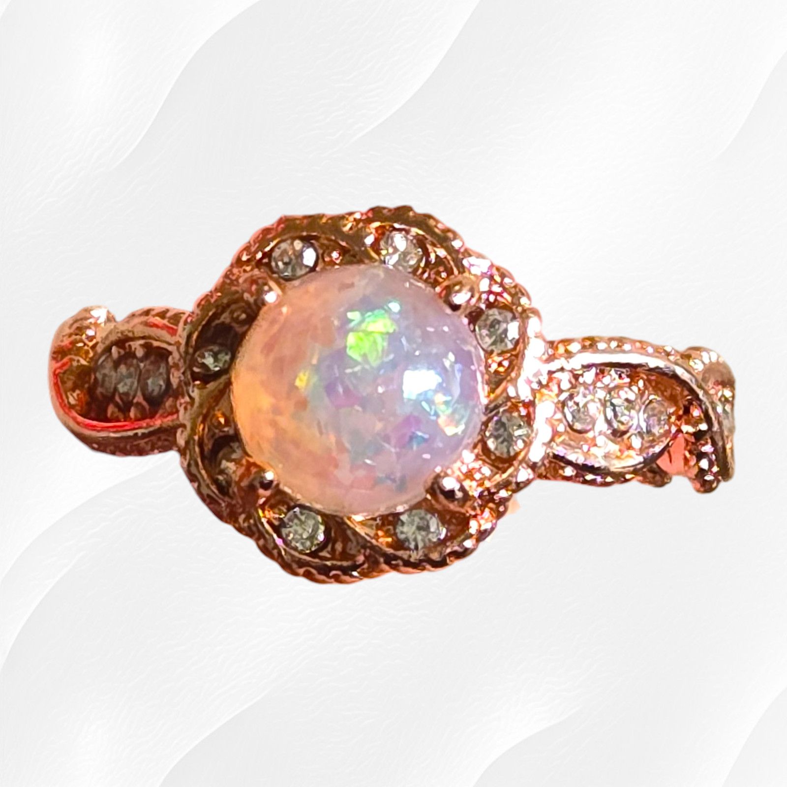Other Opal Rose Golden Twist Band Fashion Ring Size 6 Size ONE SIZE - 1 Thumbnail