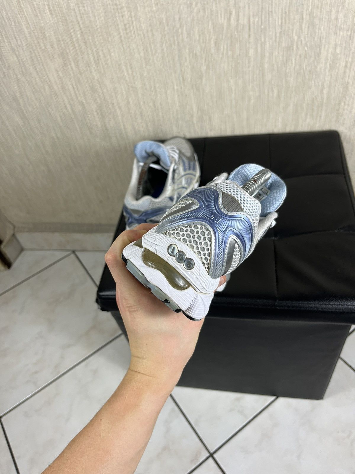 Vintage Asics gel nimbus 12 silver blue mesh sneakers shoes
