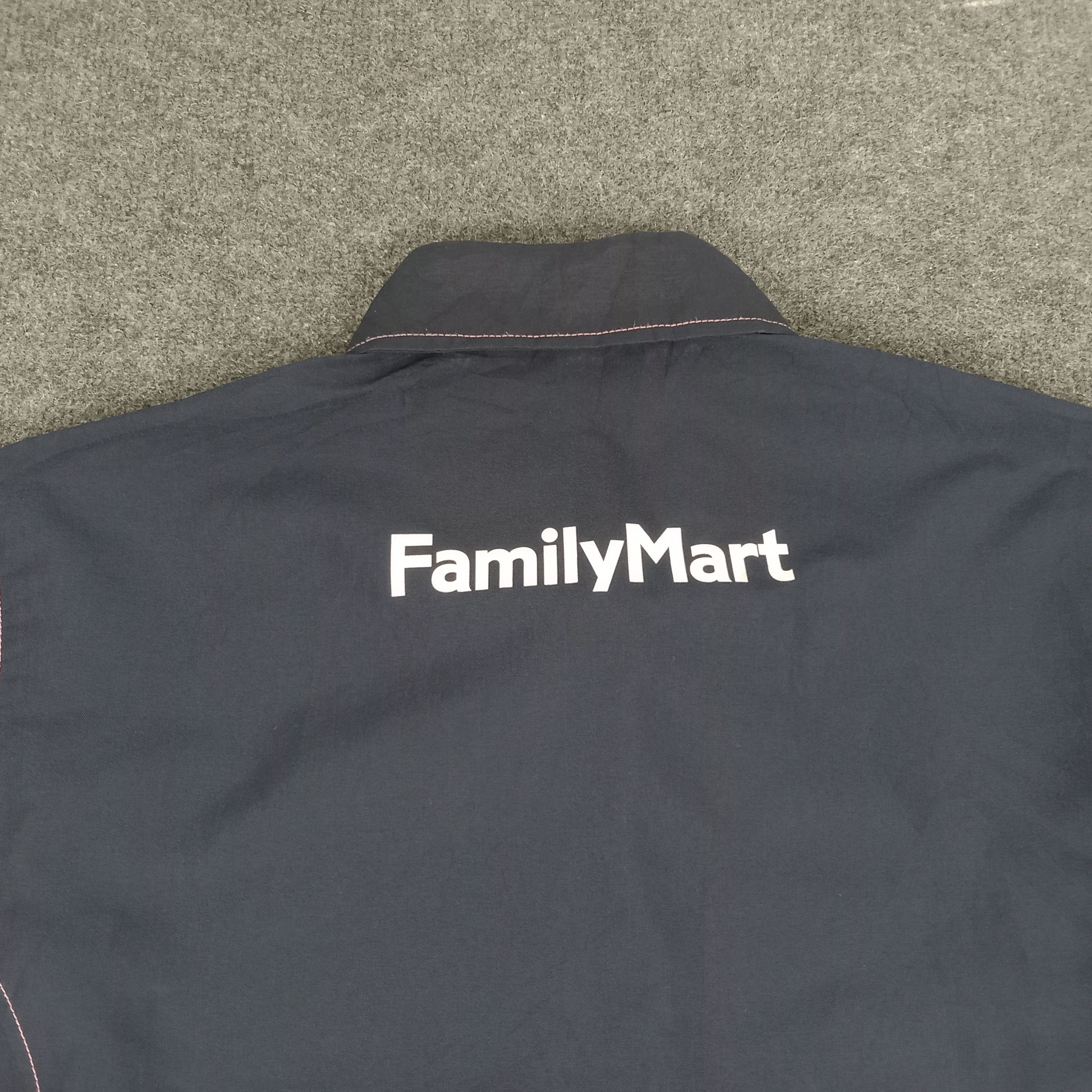Japanese Brand × Vintage Family Mart Japanese Brand Uniform Jacket Size US L / EU 52-54 / 3 - 4 Thumbnail