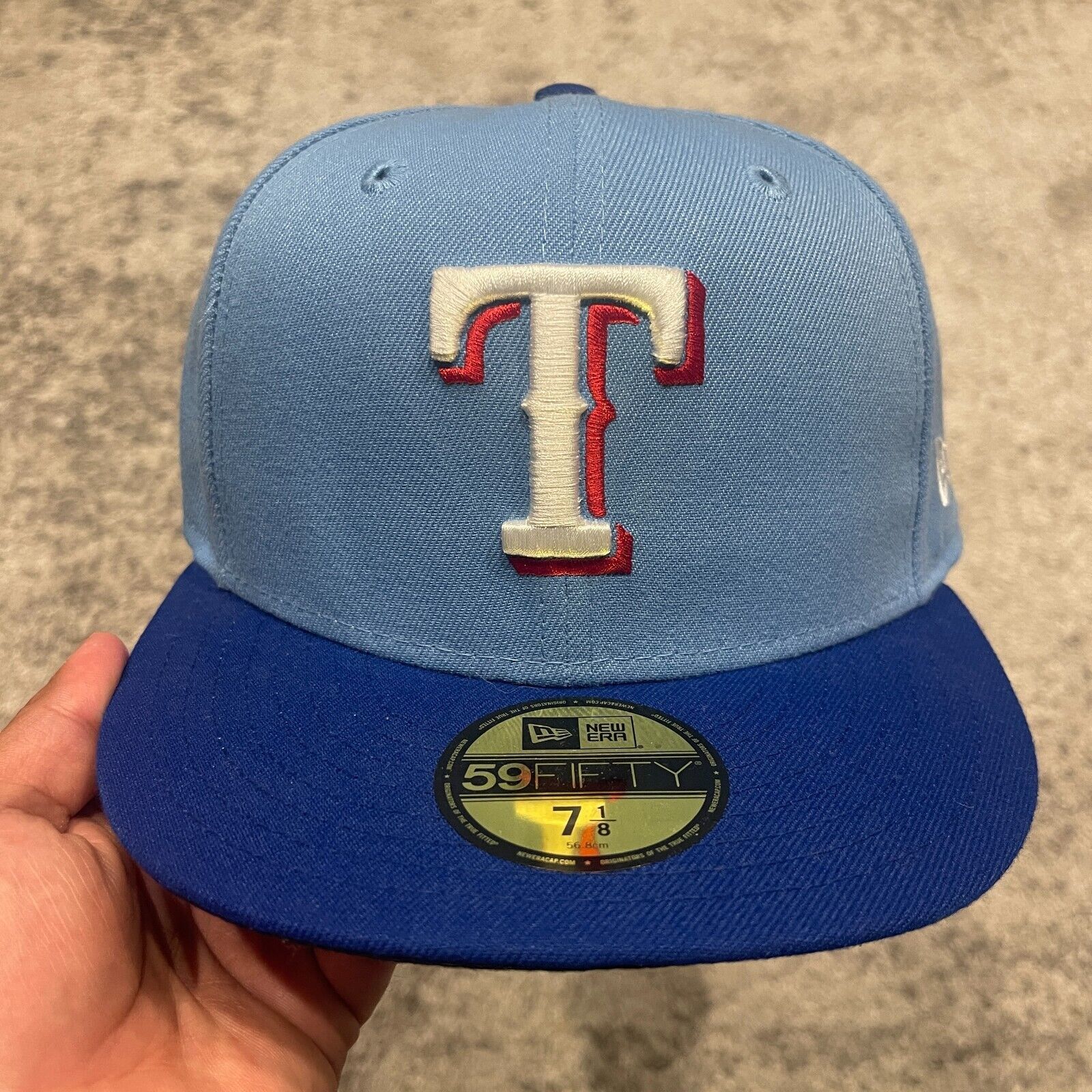 New Era Texas Rangers Authentic Collection Alt 2 Hat Cap size 7 1/8 Size ONE SIZE - 2 Thumbnail