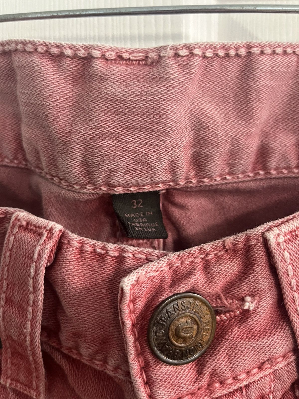 True Religion True Religion Faded Red Denim Jean Shorts Size US 32 / EU 48 - 7 Thumbnail